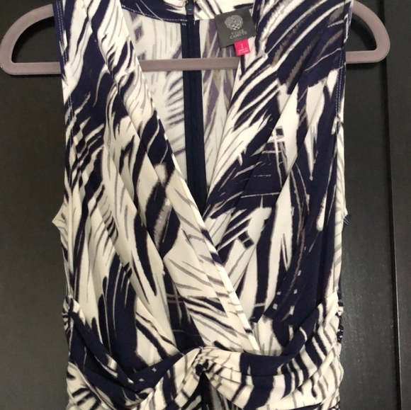 Vince Camuto Maxi Dress - Size 2 - Picture 2 of 4